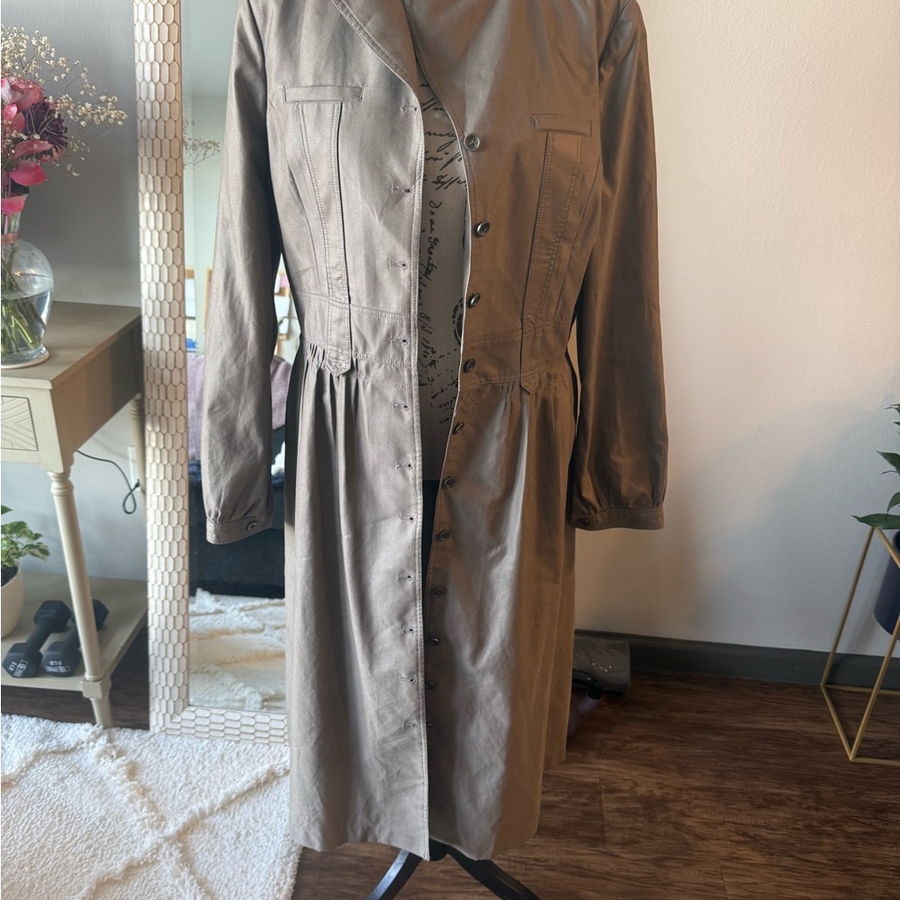 Elegant Tan Trench Coat for Women